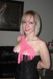 , 22  female escort, oakville